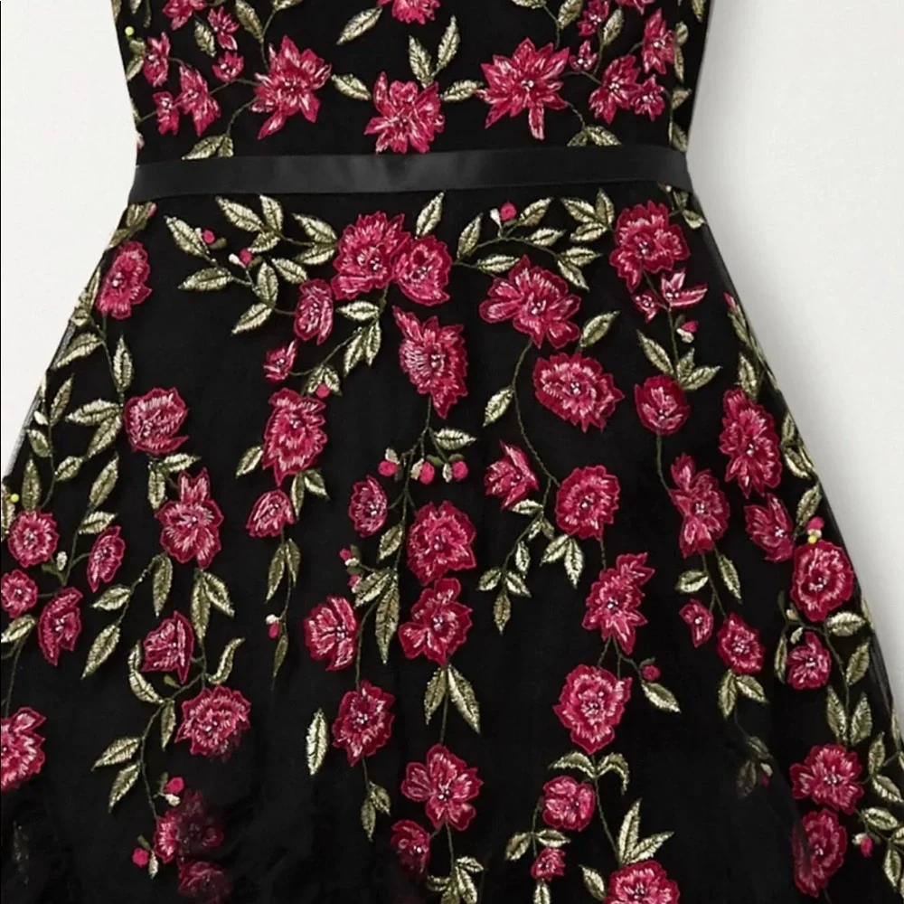COPY - Dress Marchesa Notte - Picture 5 of 15